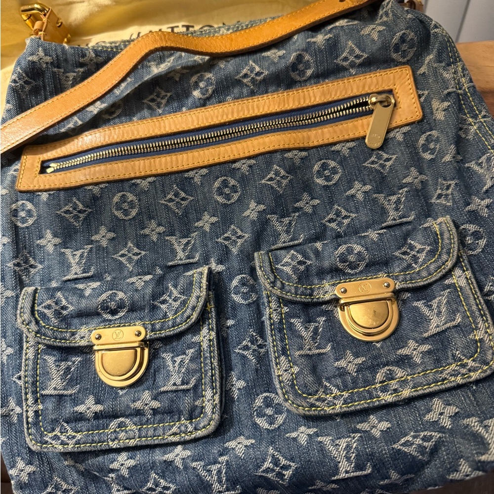 SUPER CLEAN LOUIS VUITTON DENIM BAGGY GM